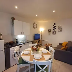  Appartement Super F2 A 5mn Aeroport D'orly Parking Prive Gratuit